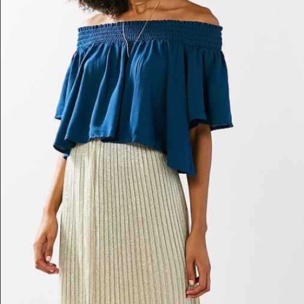 KIMCHI BLUE UO | off the shoulder smocked crop top